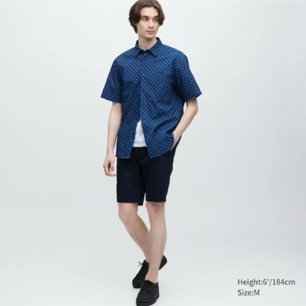 Uniqlo Extra Fine Cotton Short Sleeve Shirt, 68 Blue, Size Small, NWT - Picture 2 of 10